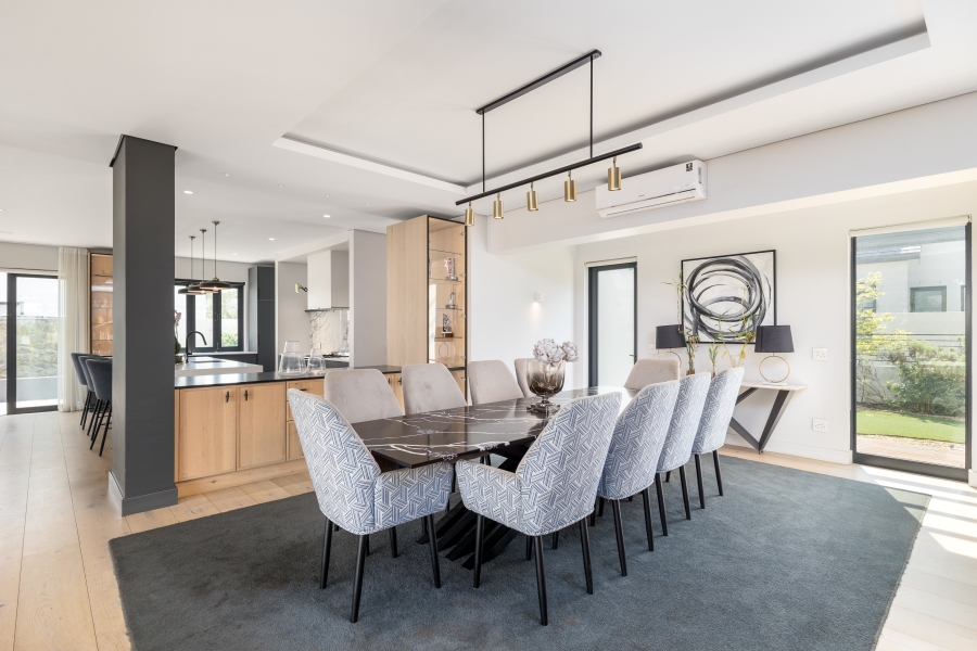 5 Bedroom Property for Sale in Val De Vie Estate Western Cape